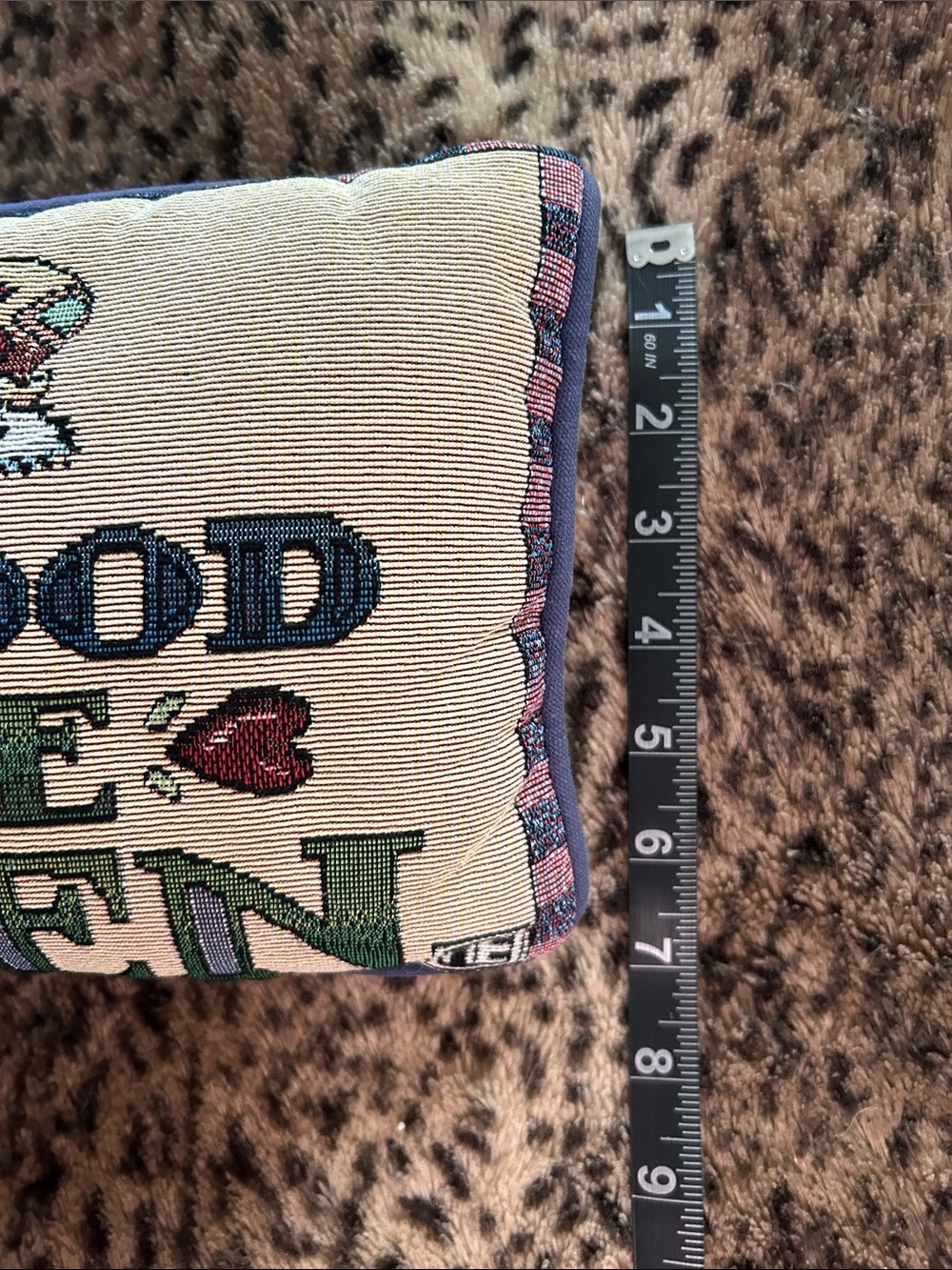 Mary Engelbreit Cream, Green, Blue, Red "It's Good to Be Queen" Accent Pillow - Picture 2 of 7